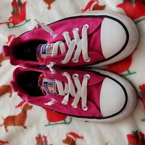 Converse Chuck Taylor shoreline sneakers . Light wear